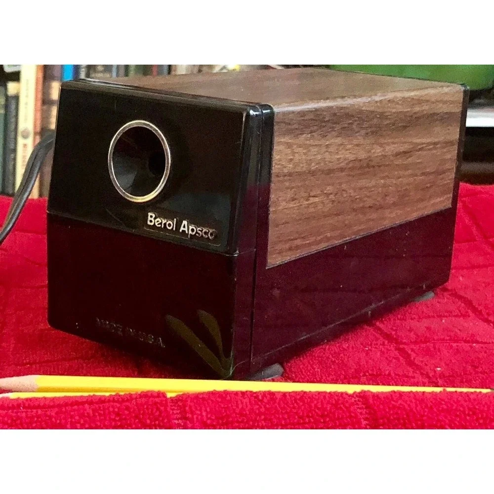 Berol Apsco AP2001 Electric Pencil Sharpener Woodgrain Black Made in USA